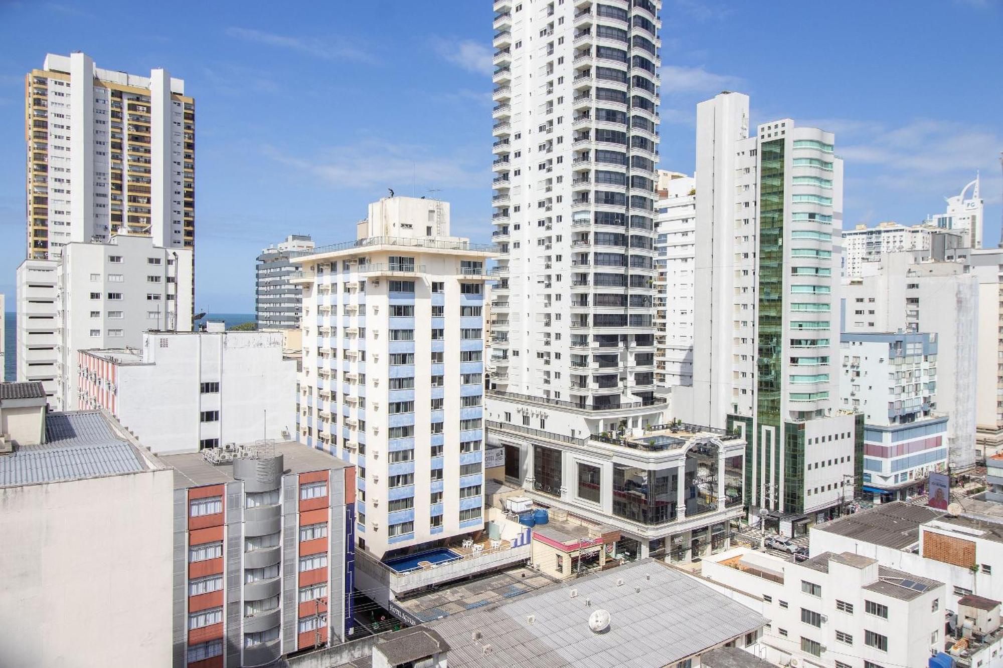 Bk81 - 3 Dorm, Climatizado, 2 Garagens, Wi-Fi Apartment Balneario Camboriu Bagian luar foto